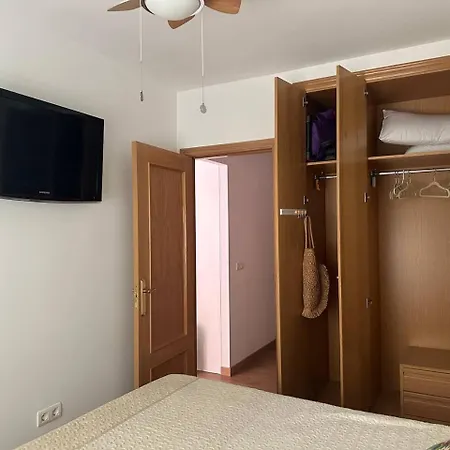 De 3 Dormitorios, Costa Marfil - Magic World Apartment